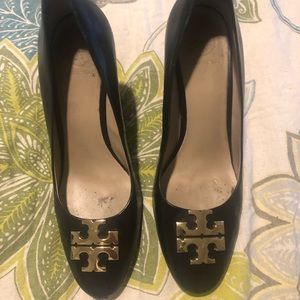 AUTHENTIC TORY BURCH WEDGE SIZE 7